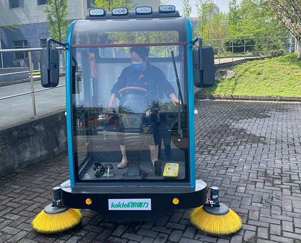 掃地機的特點優勢詳細介紹